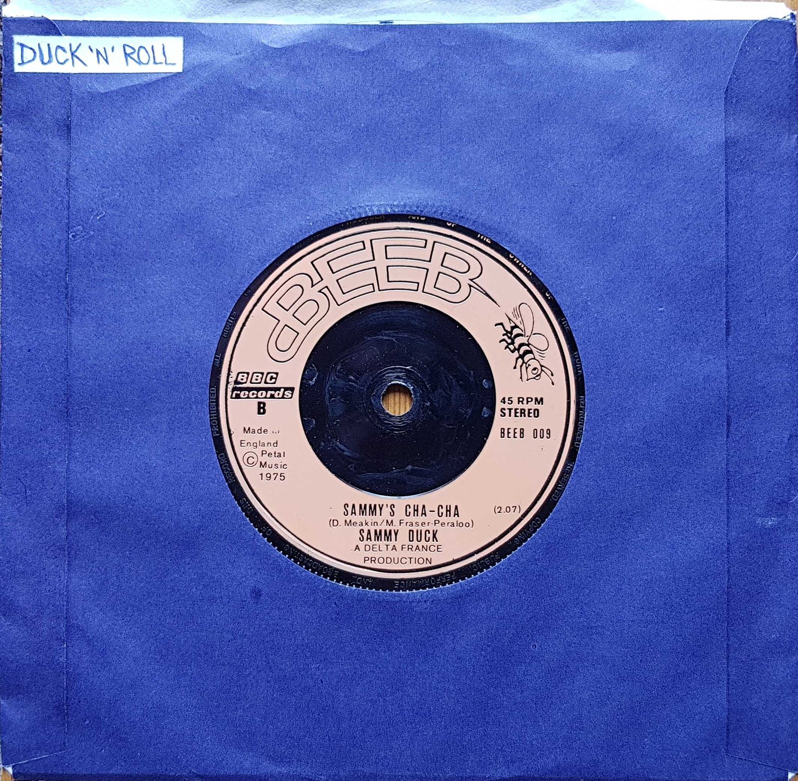 Back cover of BEEB 009